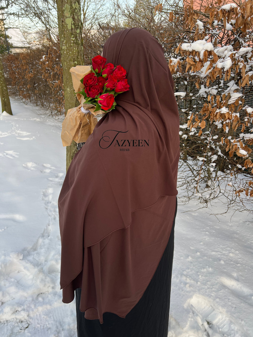 Hijab plume marron