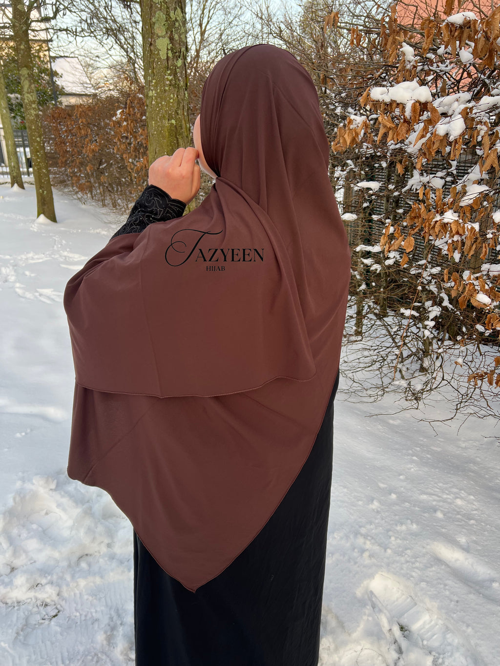 Hijab plume marron