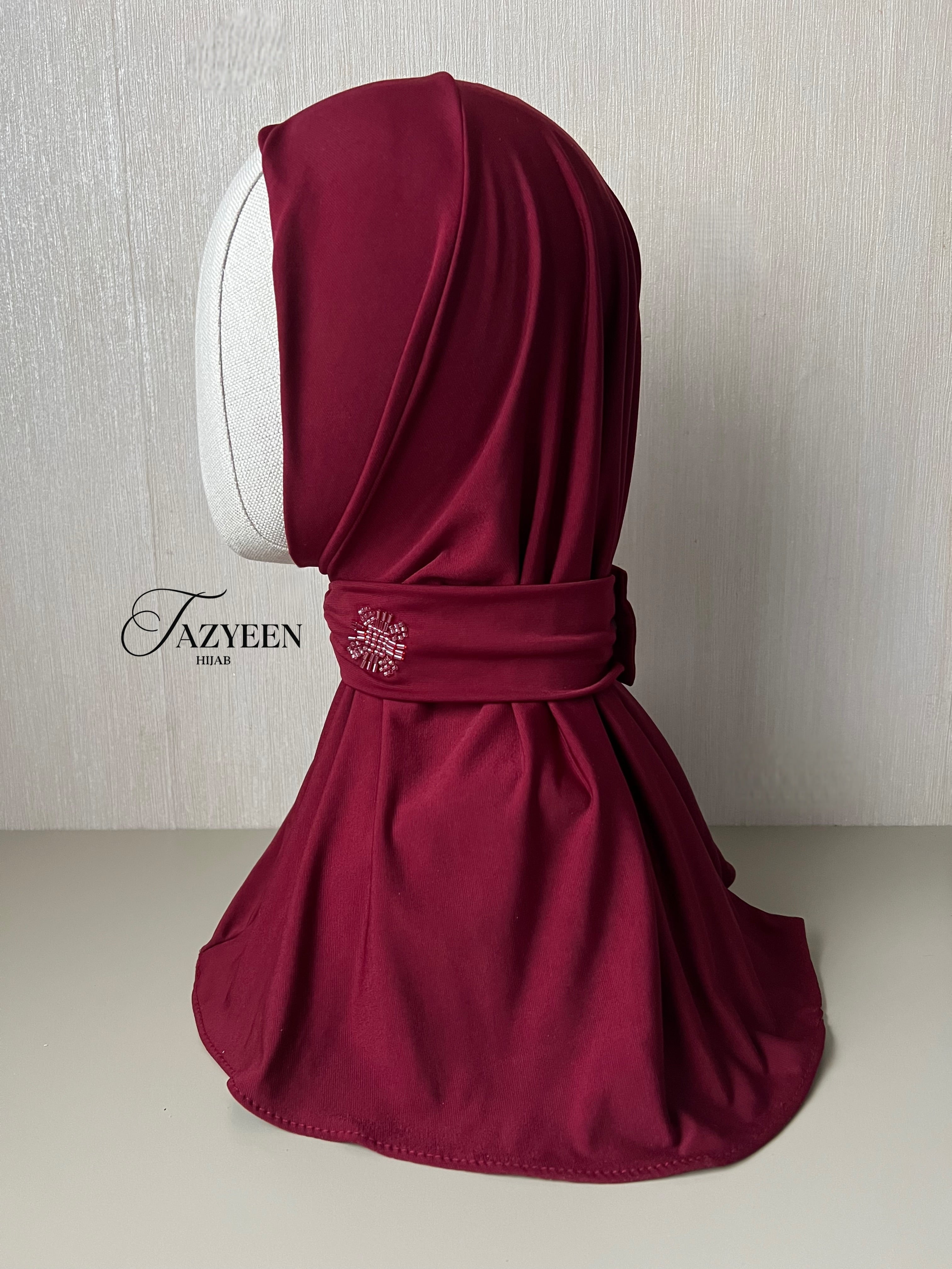Cagoule hijab à strass bordeaux