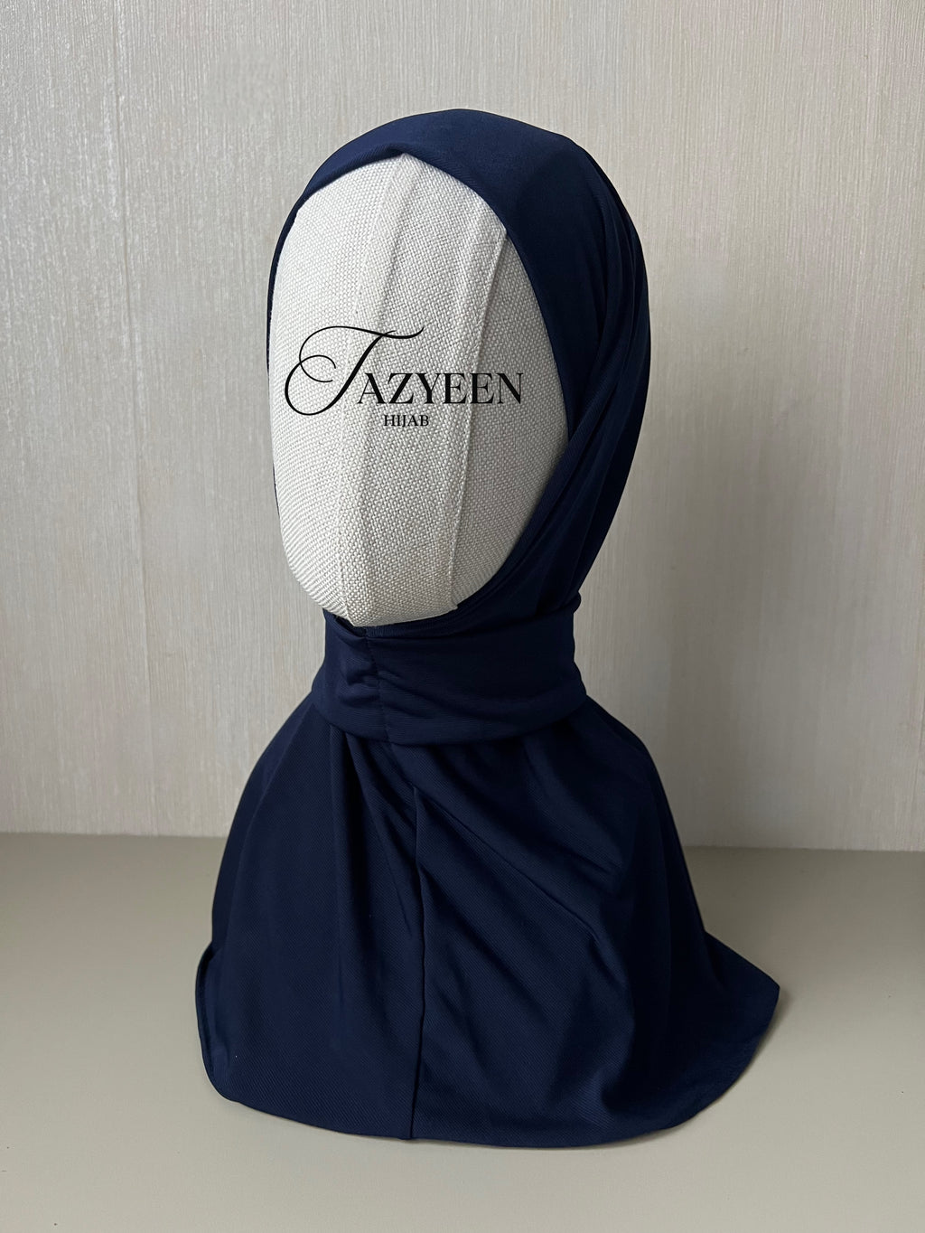 Cagoule hijab bleu marine