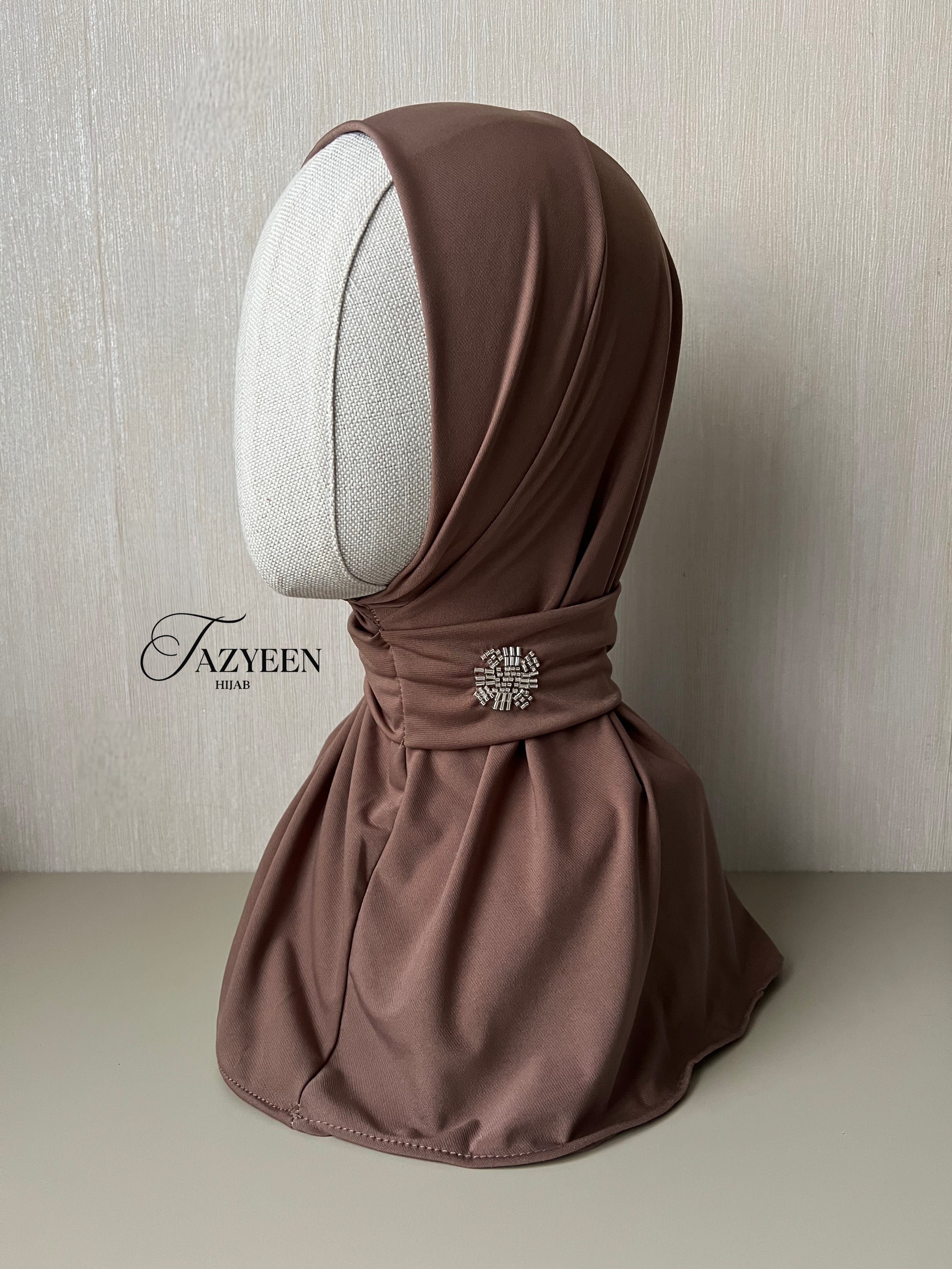 Cagoule hijab à strass taupe